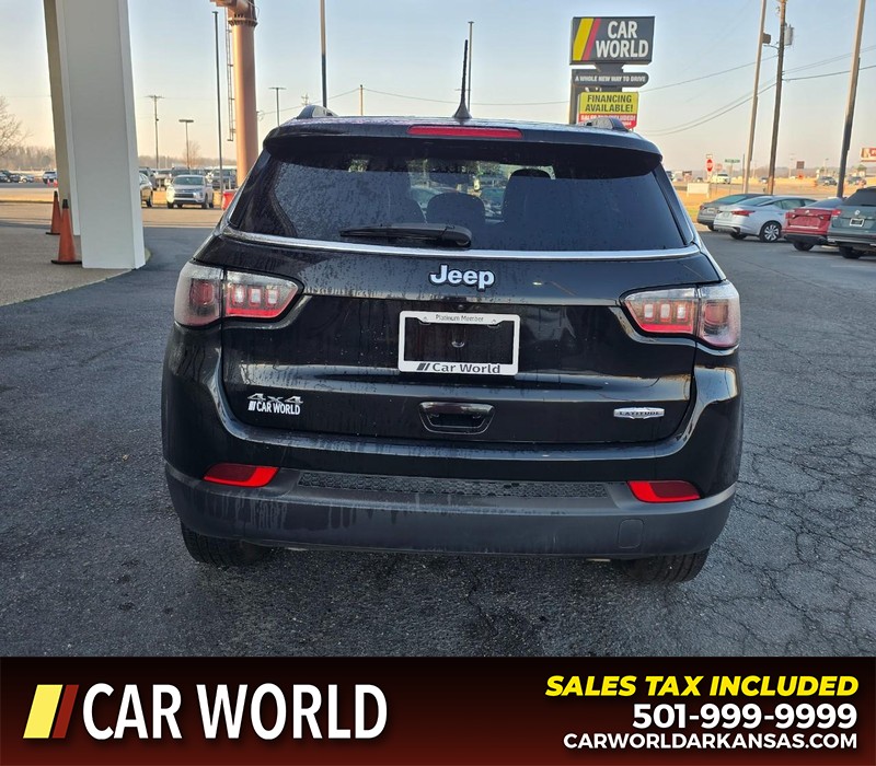 Jeep Compass Vehicle Full-screen Gallery Image 5