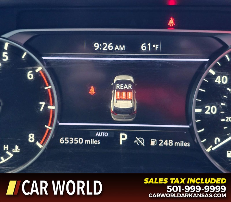 Nissan Rogue Vehicle Full-screen Gallery Image 16