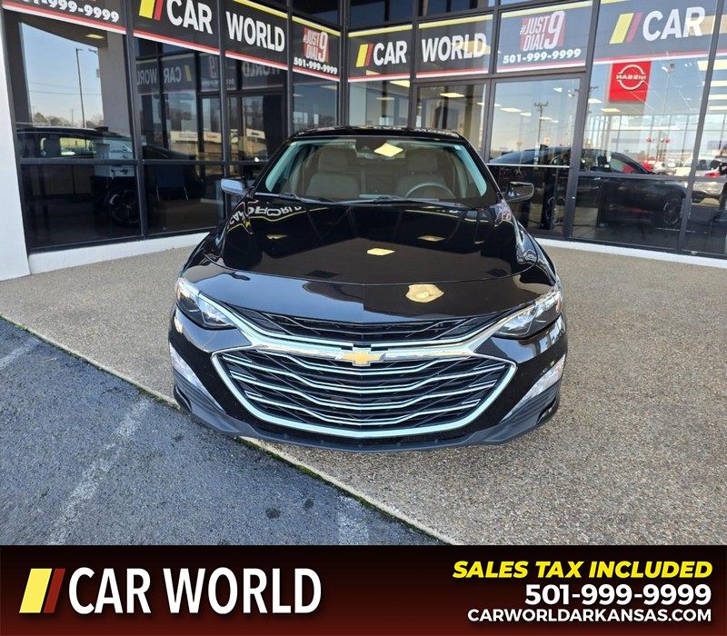 Chevrolet Malibu Vehicle Full-screen Gallery Image 2