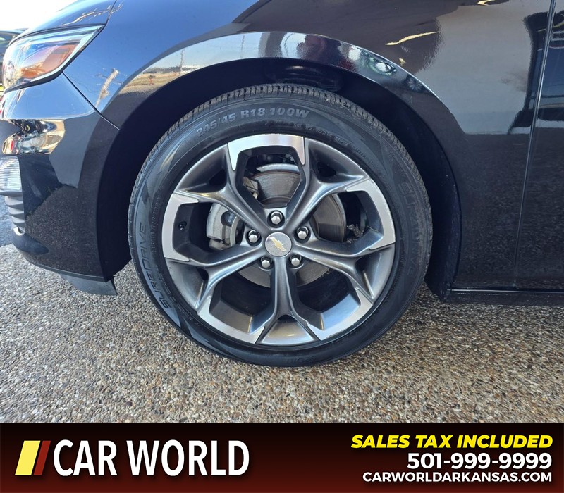 Chevrolet Malibu Vehicle Full-screen Gallery Image 6