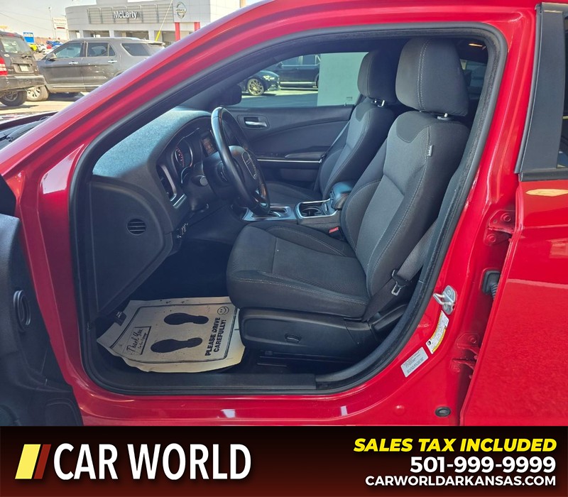 Dodge Charger Vehicle Full-screen Gallery Image 7