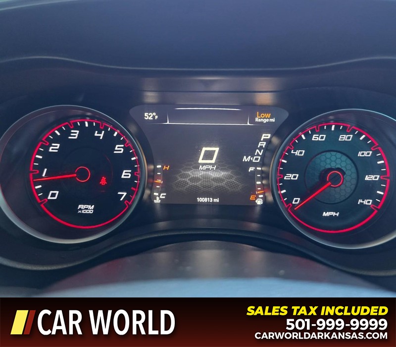 Dodge Charger Vehicle Full-screen Gallery Image 16