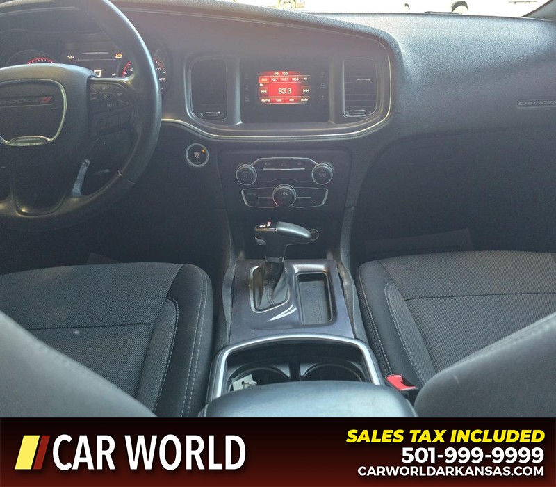 Dodge Charger Vehicle Full-screen Gallery Image 17