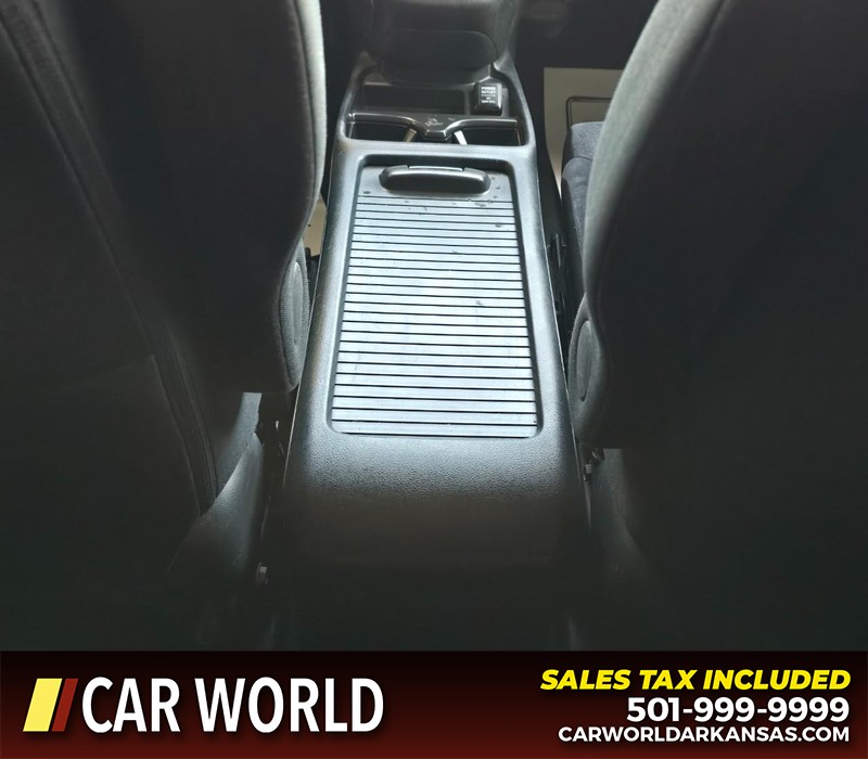 Honda CR-V Vehicle Full-screen Gallery Image 19