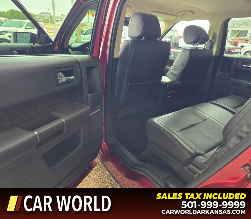 Ford Flex Vehicle Full-screen Gallery Image 9