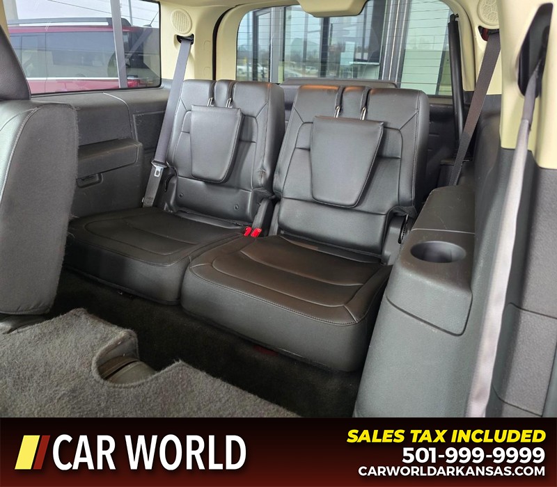 Ford Flex Vehicle Full-screen Gallery Image 11