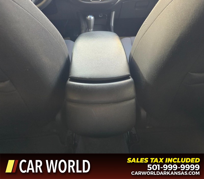 Chevrolet Malibu Vehicle Full-screen Gallery Image 20