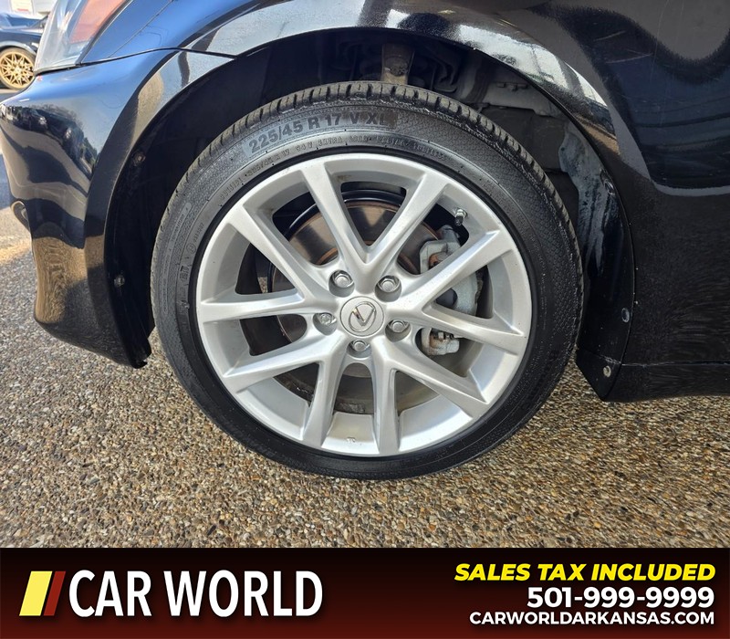 Lexus IS 250 Vehicle Full-screen Gallery Image 6