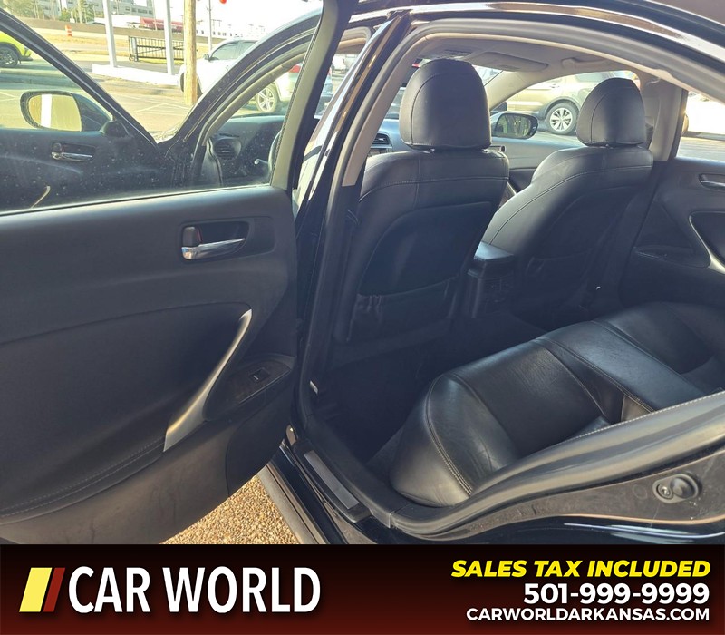 Lexus IS 250 Vehicle Full-screen Gallery Image 9