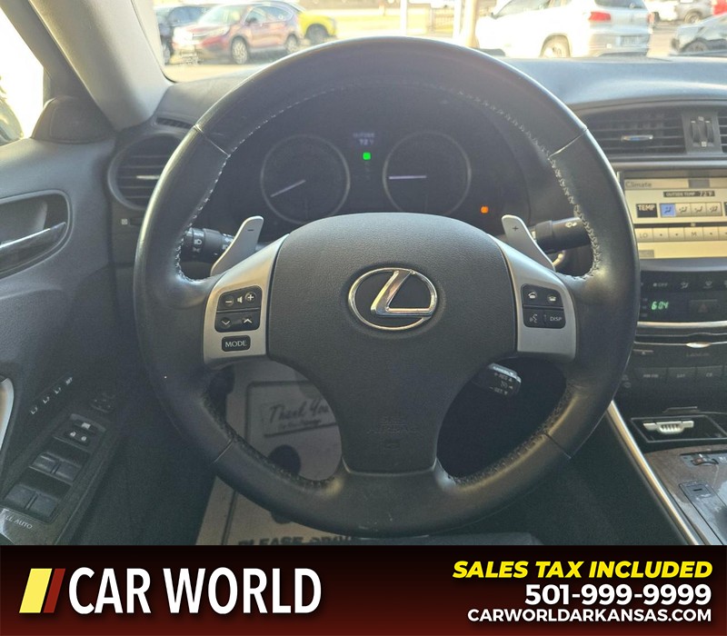 Lexus IS 250 Vehicle Full-screen Gallery Image 14