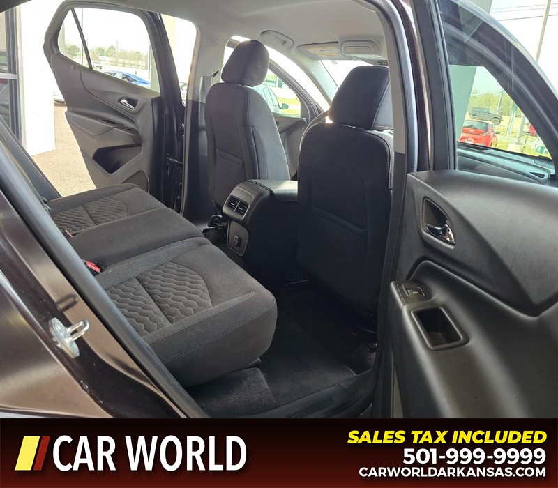 Chevrolet Equinox Vehicle Full-screen Gallery Image 12