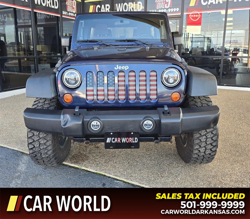 Jeep Wrangler Unlimited Vehicle Full-screen Gallery Image 2