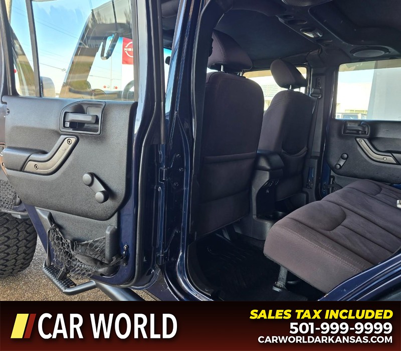 Jeep Wrangler Unlimited Vehicle Full-screen Gallery Image 9