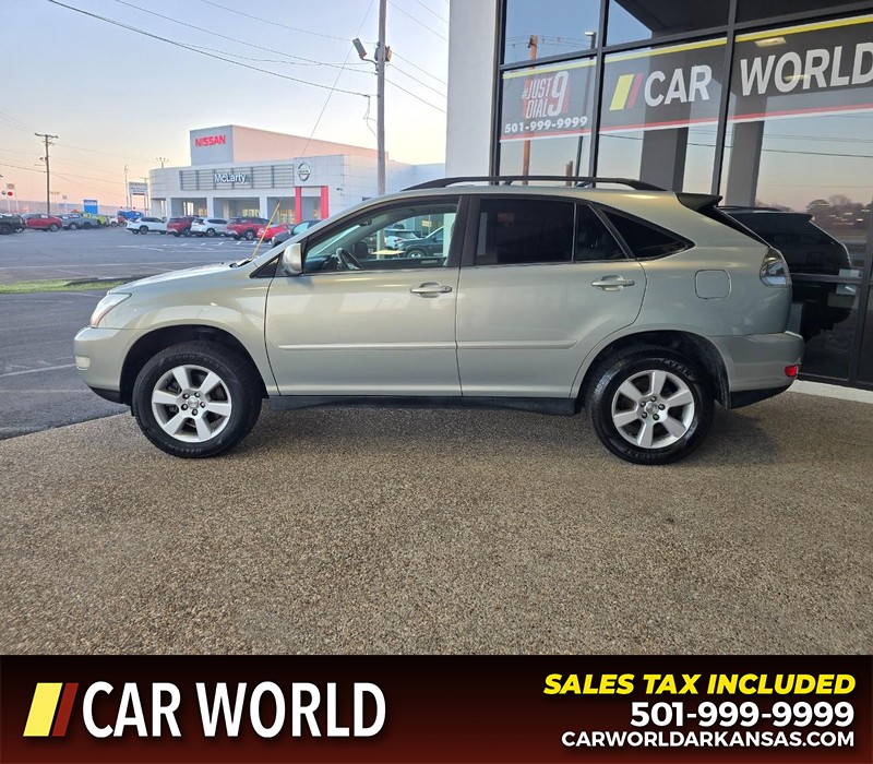 Lexus RX 330 Vehicle Full-screen Gallery Image 4