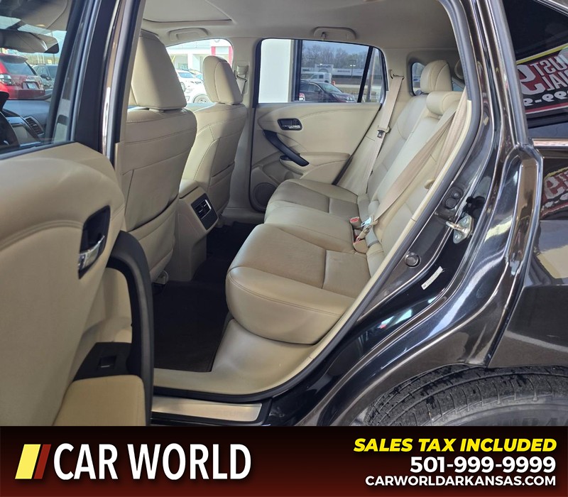 Acura RDX Vehicle Full-screen Gallery Image 10