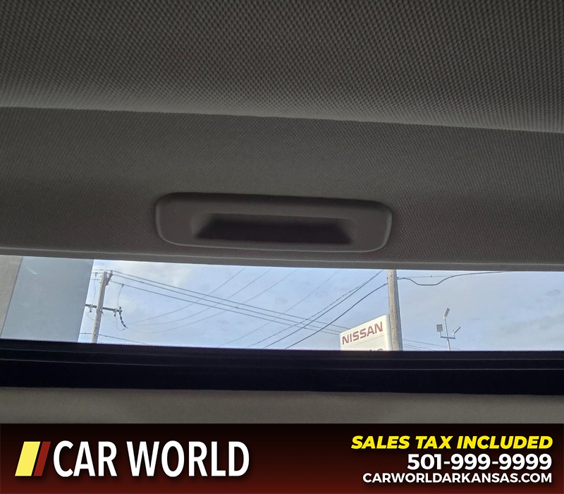 Acura RDX Vehicle Full-screen Gallery Image 19