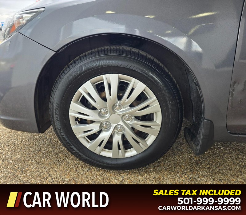 Honda Civic Sedan Vehicle Full-screen Gallery Image 6