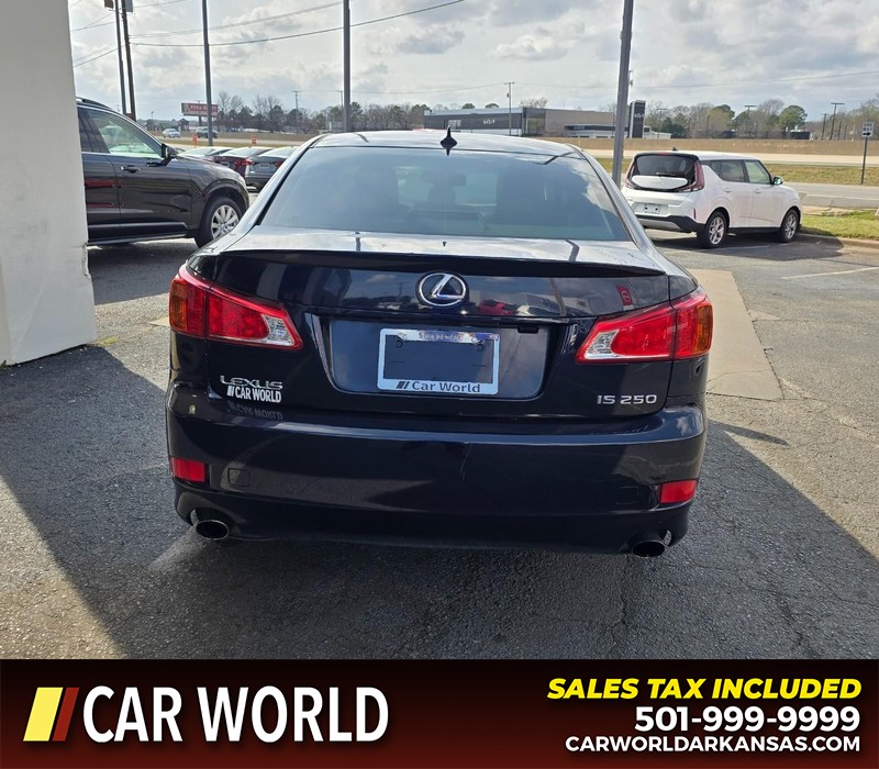 Lexus IS 250 Vehicle Full-screen Gallery Image 5