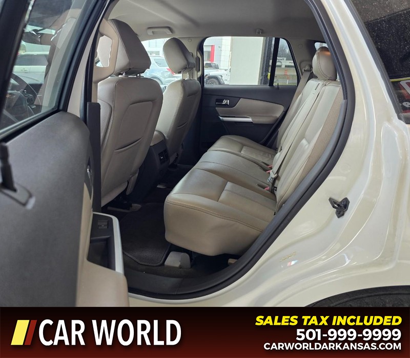 Ford Edge Vehicle Full-screen Gallery Image 10