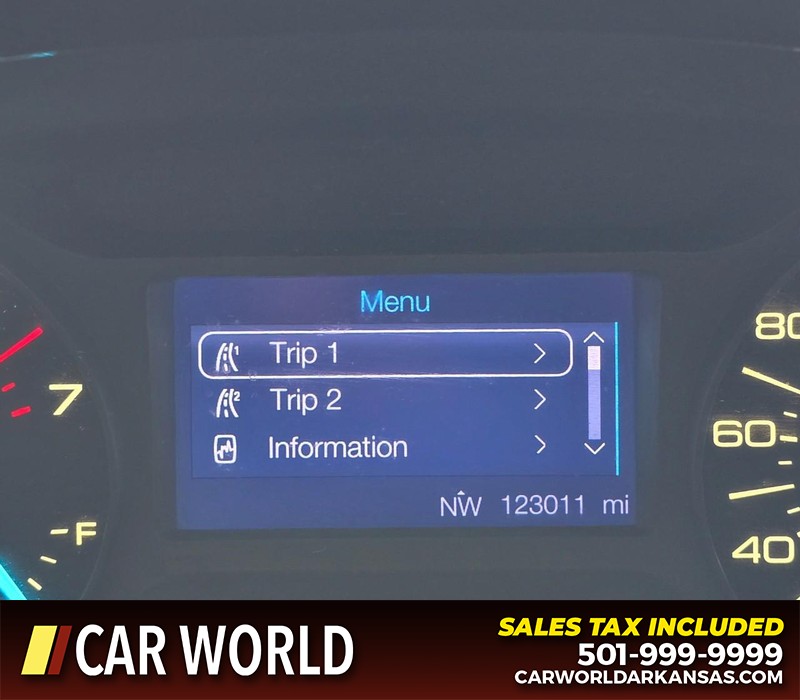 Ford Edge Vehicle Full-screen Gallery Image 16