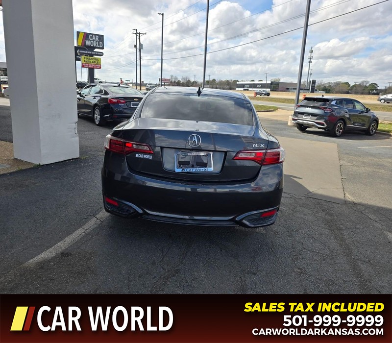 Acura ILX Vehicle Full-screen Gallery Image 5