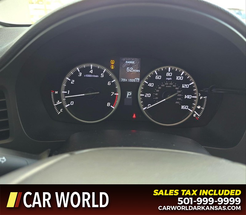 Acura ILX Vehicle Full-screen Gallery Image 17