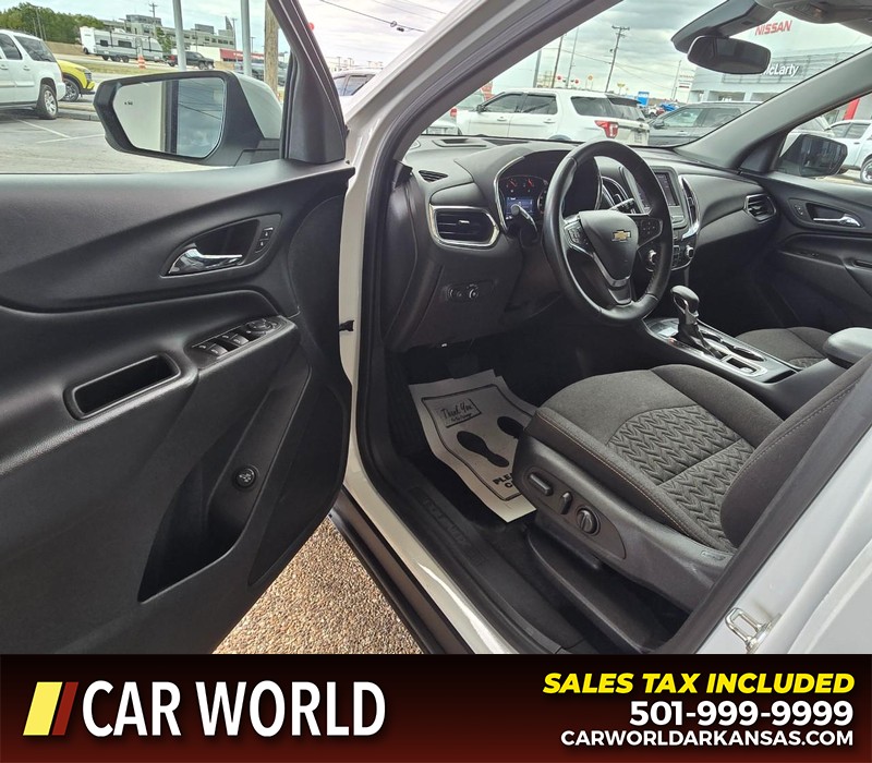 Chevrolet Equinox Vehicle Full-screen Gallery Image 7