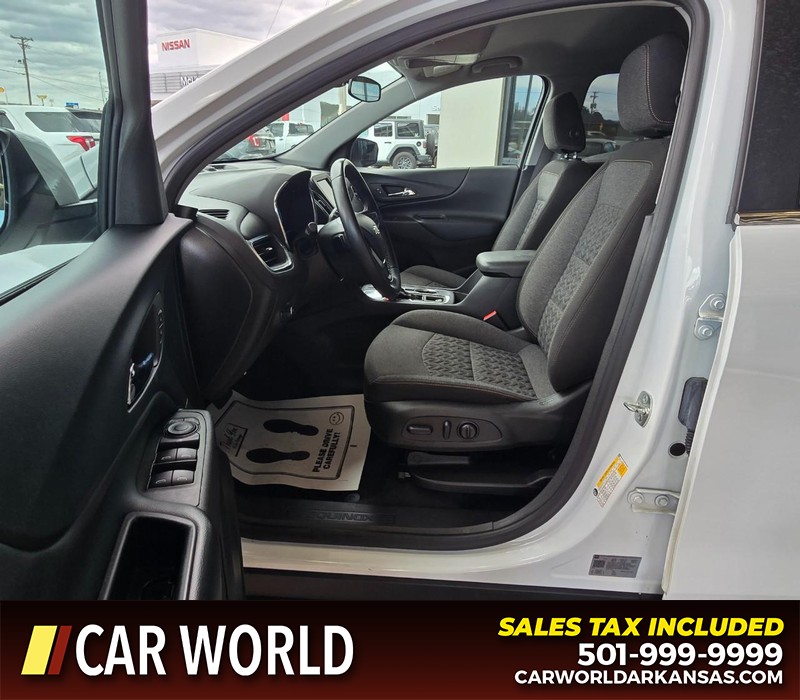 Chevrolet Equinox Vehicle Full-screen Gallery Image 8