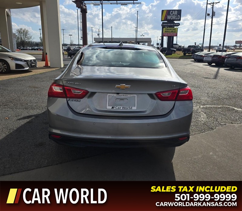 Chevrolet Malibu Vehicle Full-screen Gallery Image 5