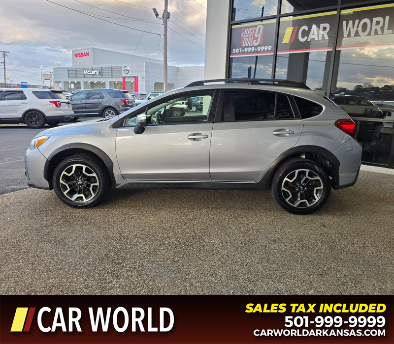 Subaru Crosstrek Vehicle Full-screen Gallery Image 4