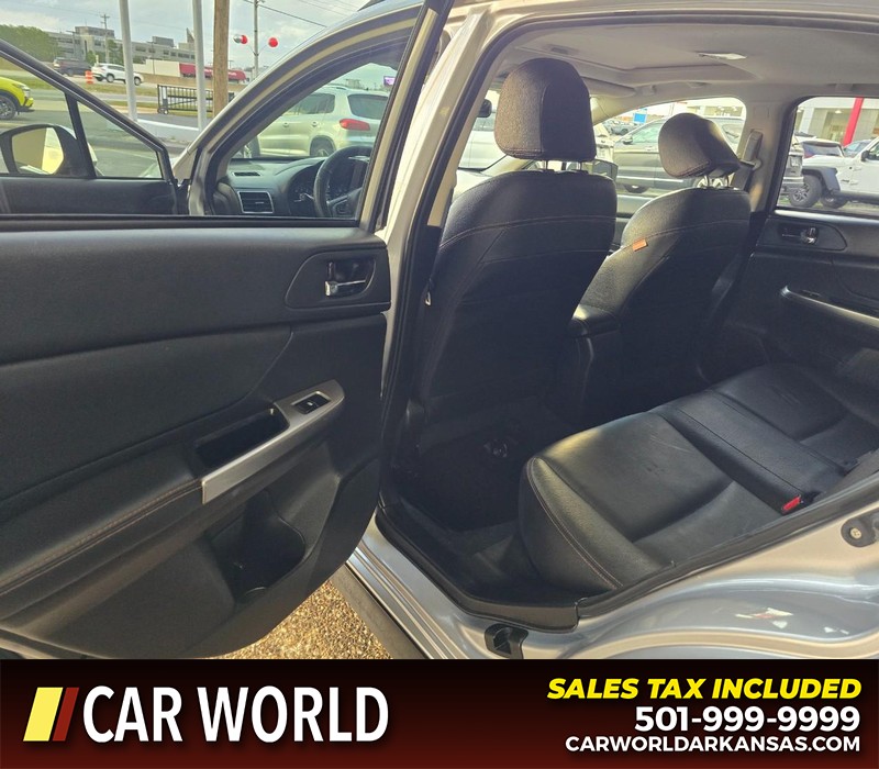 Subaru Crosstrek Vehicle Full-screen Gallery Image 9