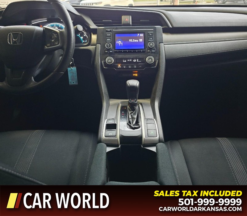 Honda Civic Sedan Vehicle Full-screen Gallery Image 18