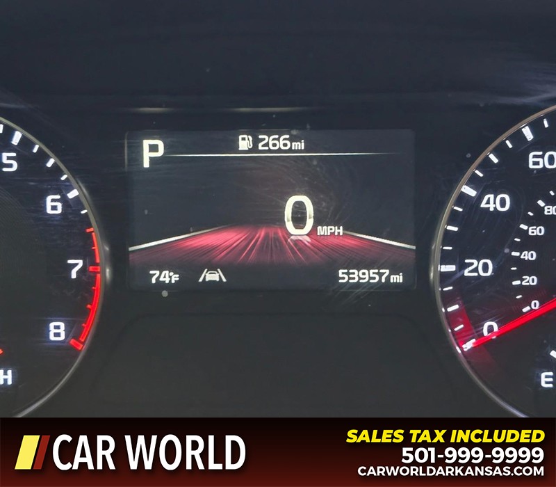 Kia Forte Vehicle Full-screen Gallery Image 16