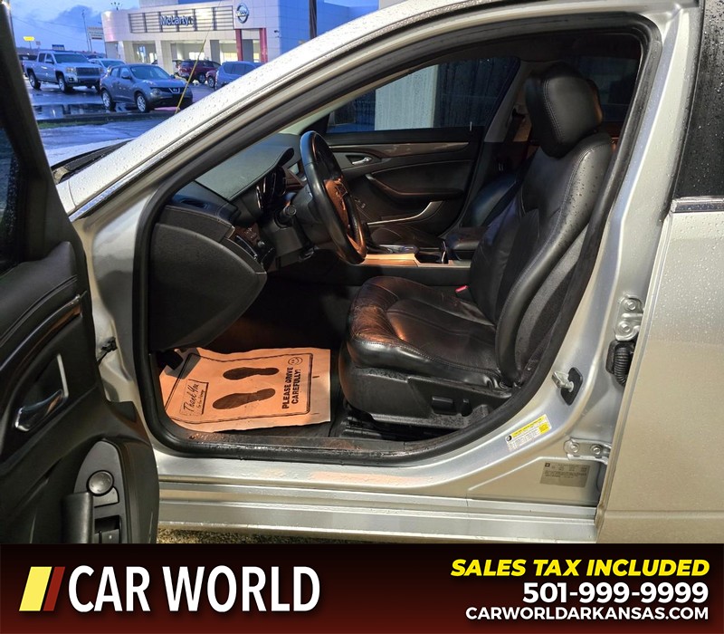 Cadillac CTS Vehicle Full-screen Gallery Image 8