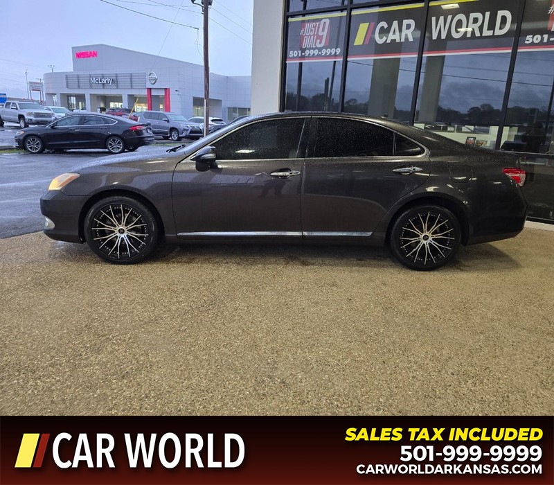 Lexus ES 350 Vehicle Full-screen Gallery Image 4