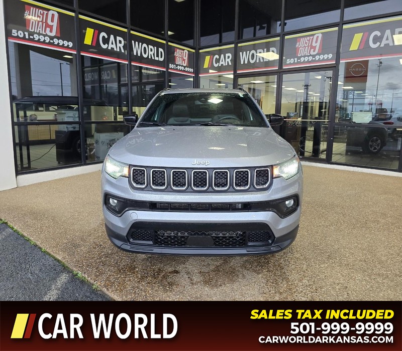 Jeep Compass Vehicle Full-screen Gallery Image 2