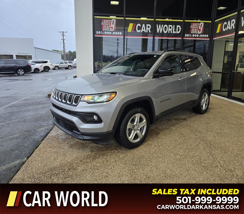 Jeep Compass Vehicle Full-screen Gallery Image 3