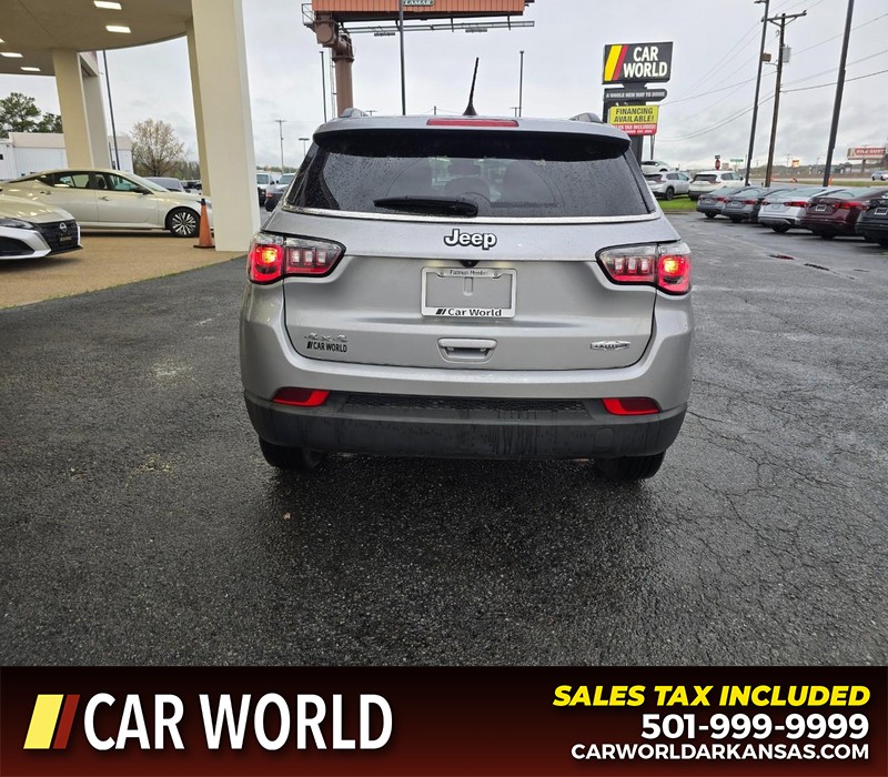 Jeep Compass Vehicle Full-screen Gallery Image 5