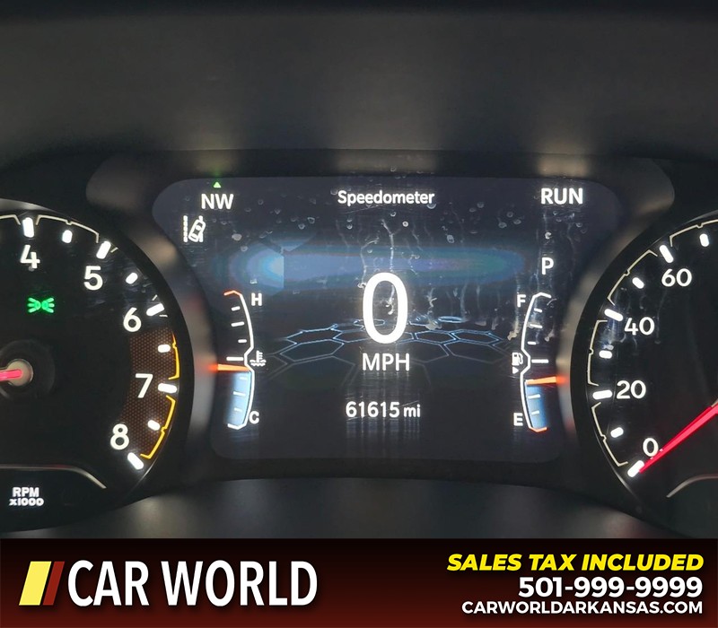 Jeep Compass Vehicle Full-screen Gallery Image 16