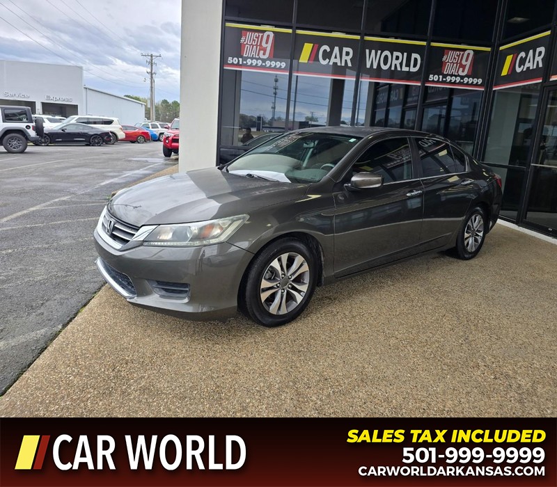 Honda Accord Sedan Vehicle Full-screen Gallery Image 3