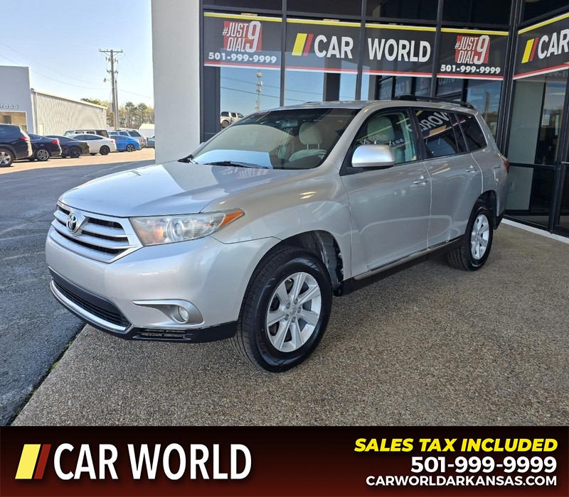 Toyota Highlander Vehicle Full-screen Gallery Image 3