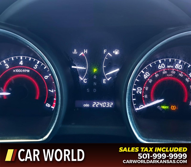 Toyota Highlander Vehicle Full-screen Gallery Image 19