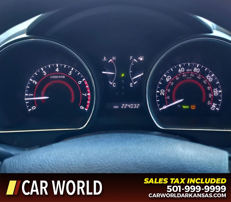 Toyota Highlander Vehicle Full-screen Gallery Image 20