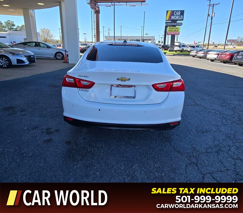 Chevrolet Malibu Vehicle Full-screen Gallery Image 5