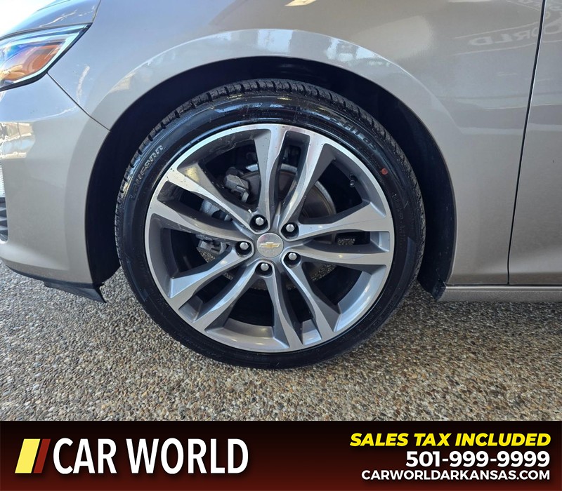 Chevrolet Malibu Vehicle Full-screen Gallery Image 6