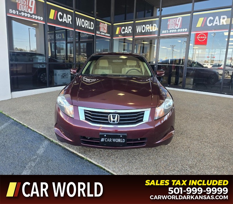 Honda Accord Sedan Vehicle Full-screen Gallery Image 2