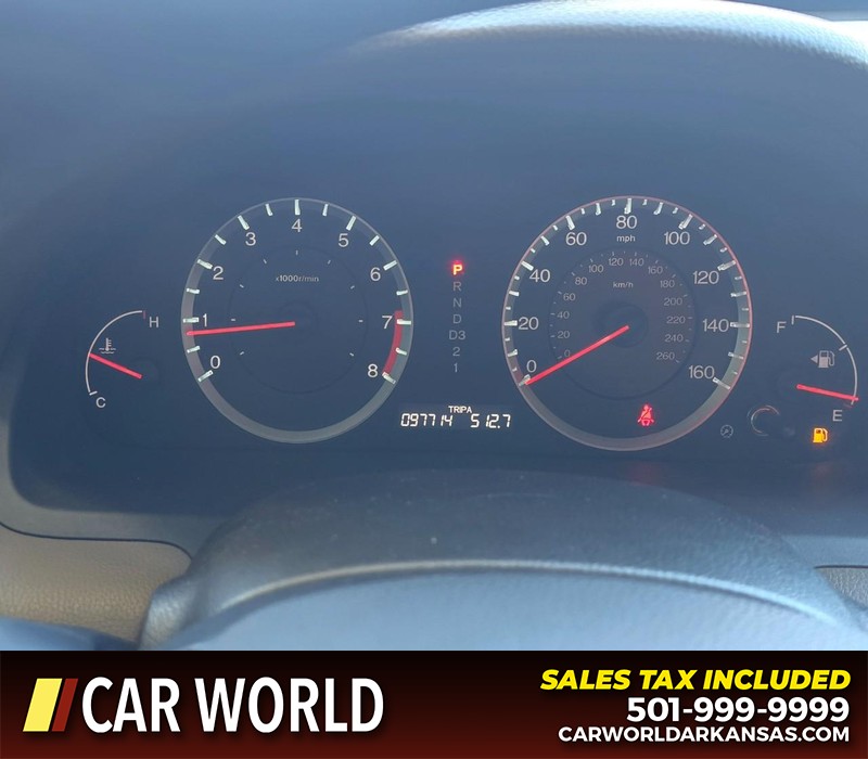 Honda Accord Sedan Vehicle Full-screen Gallery Image 17