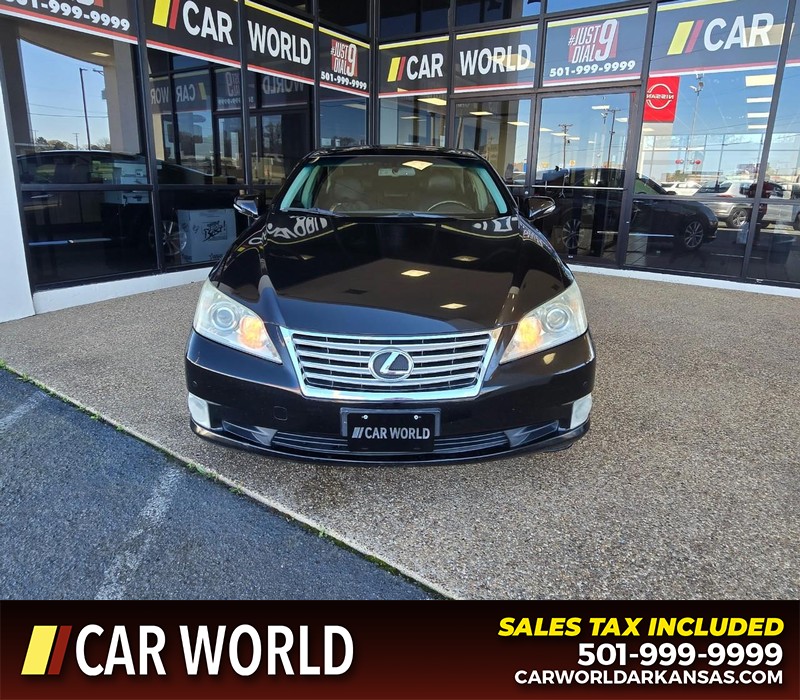 Lexus ES 350 Vehicle Full-screen Gallery Image 2