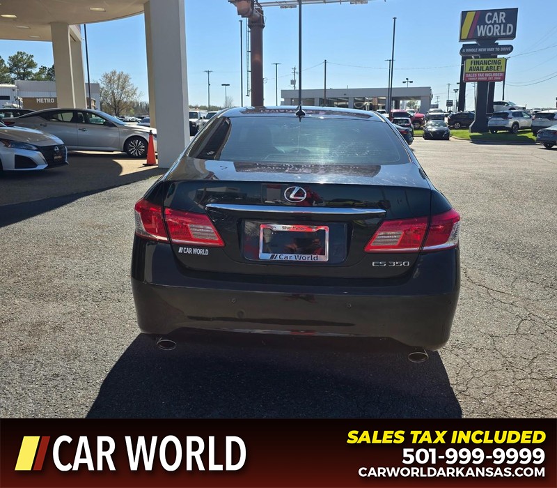 Lexus ES 350 Vehicle Full-screen Gallery Image 5