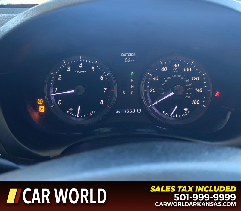 Lexus ES 350 Vehicle Full-screen Gallery Image 16